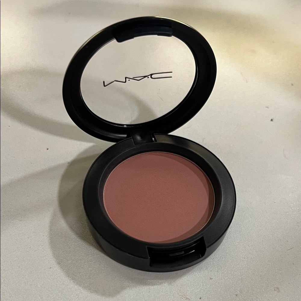 MAC Cosmetics Blush
